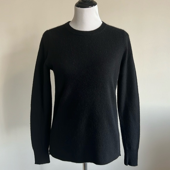 Halogen Sweaters - Halogen 100% cashmere sweater, size s